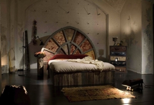 Bed obtained by a castle portal