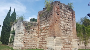 La Rocchetta (Vicenza walls) courtesy F. Meneghelli