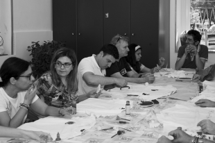 A set design workshop for a Club Itaca theatre piece (courtesy Progetto Itaca Naples)